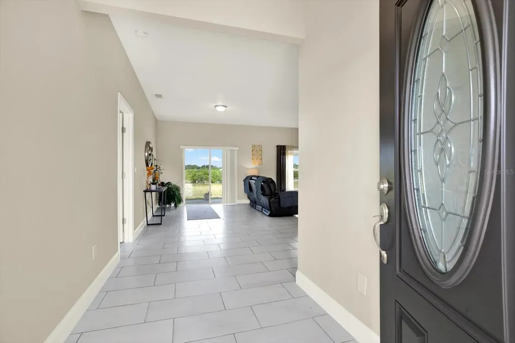 621 Palmdale Avenue Avon Park FL 33825