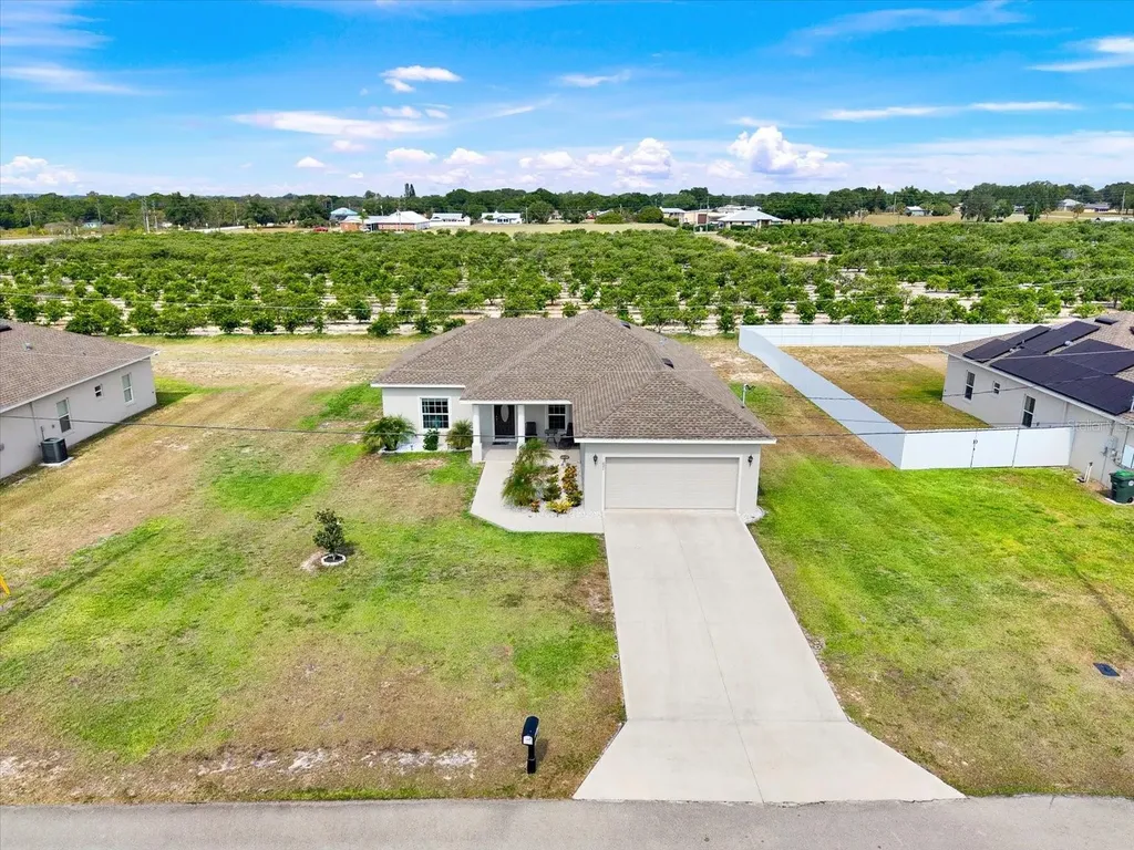 621 Palmdale Avenue Avon Park FL 33825