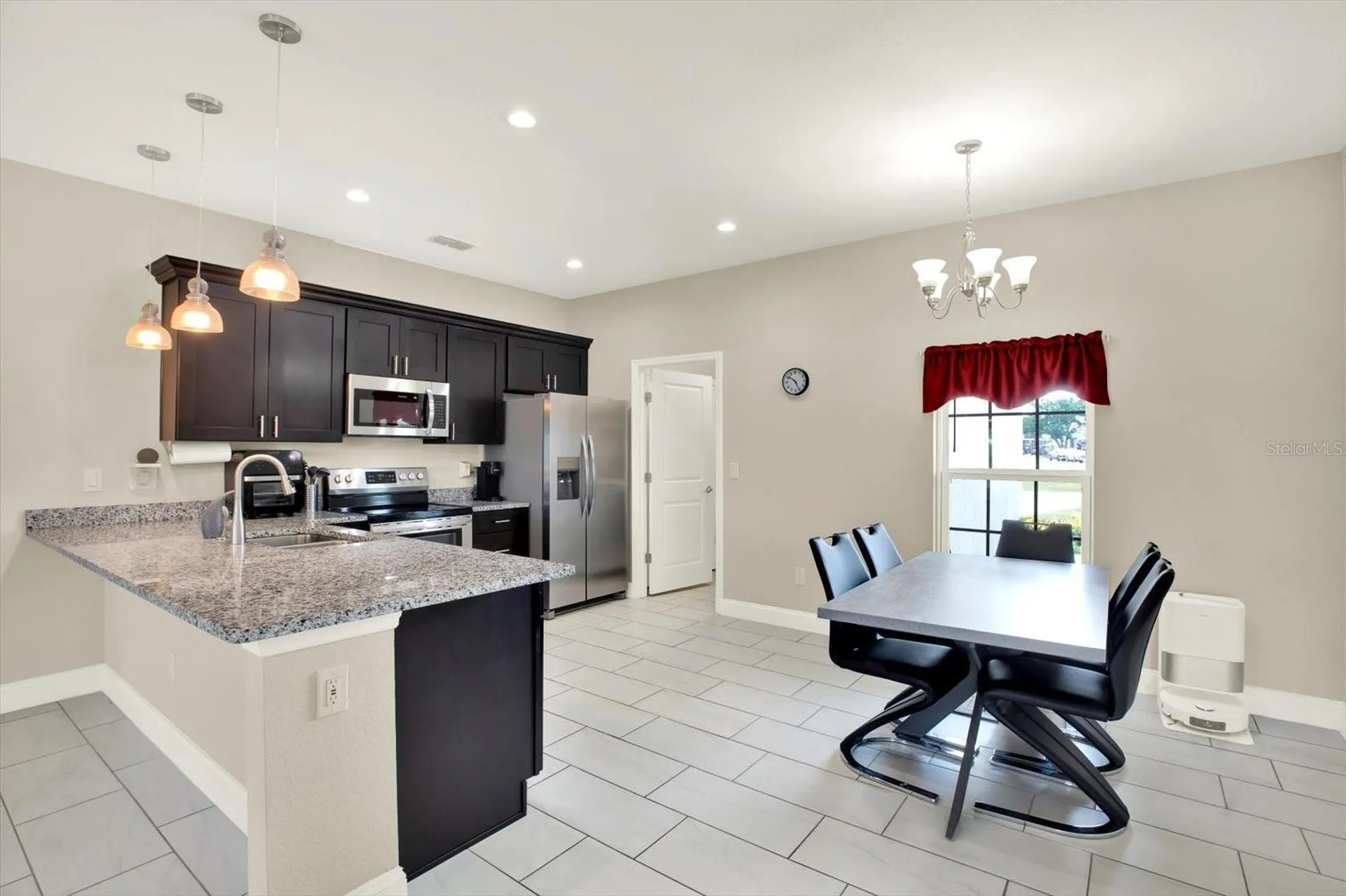 621 Palmdale Avenue Avon Park FL 33825