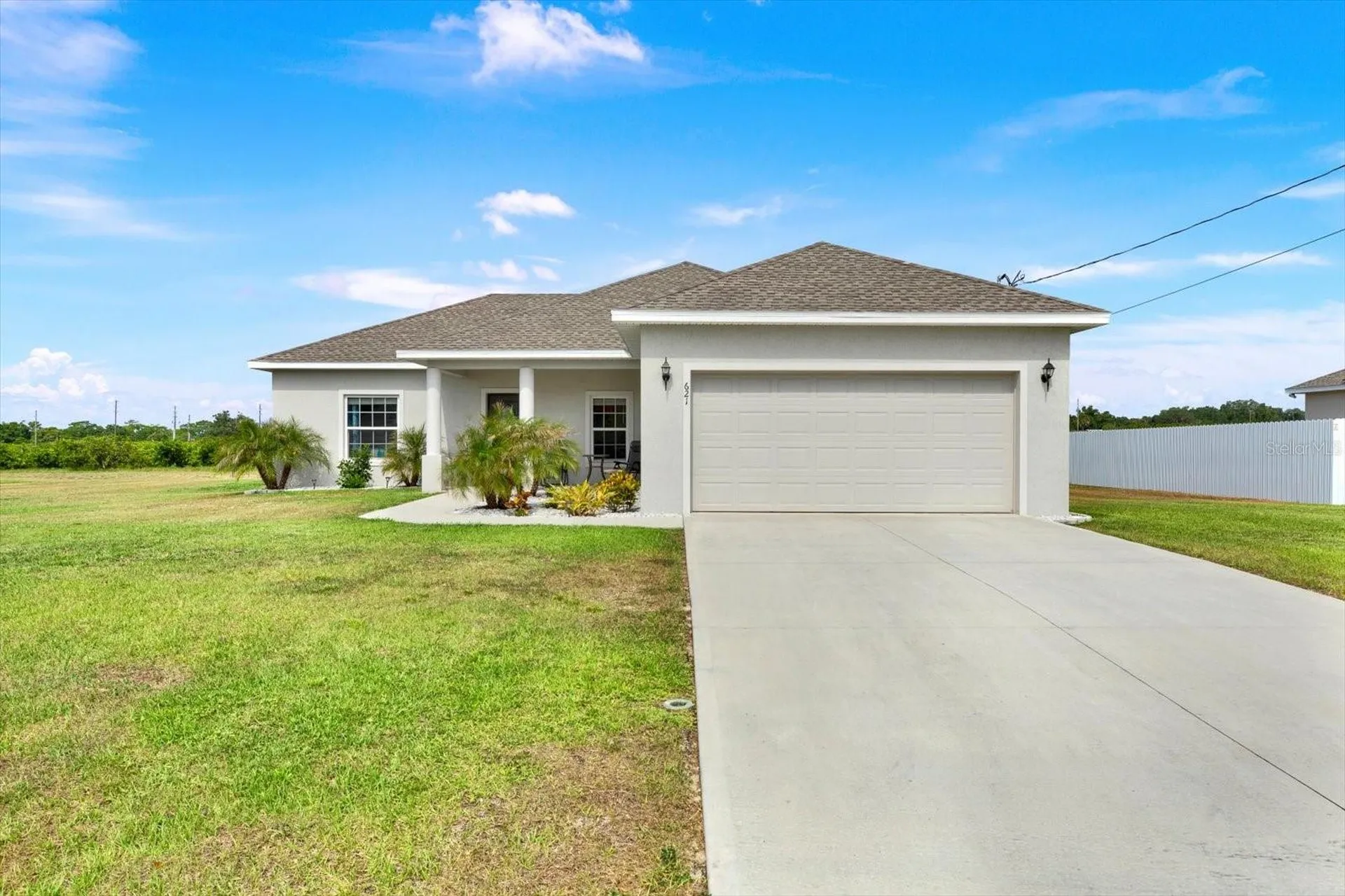 621 Palmdale Avenue Avon Park FL 33825