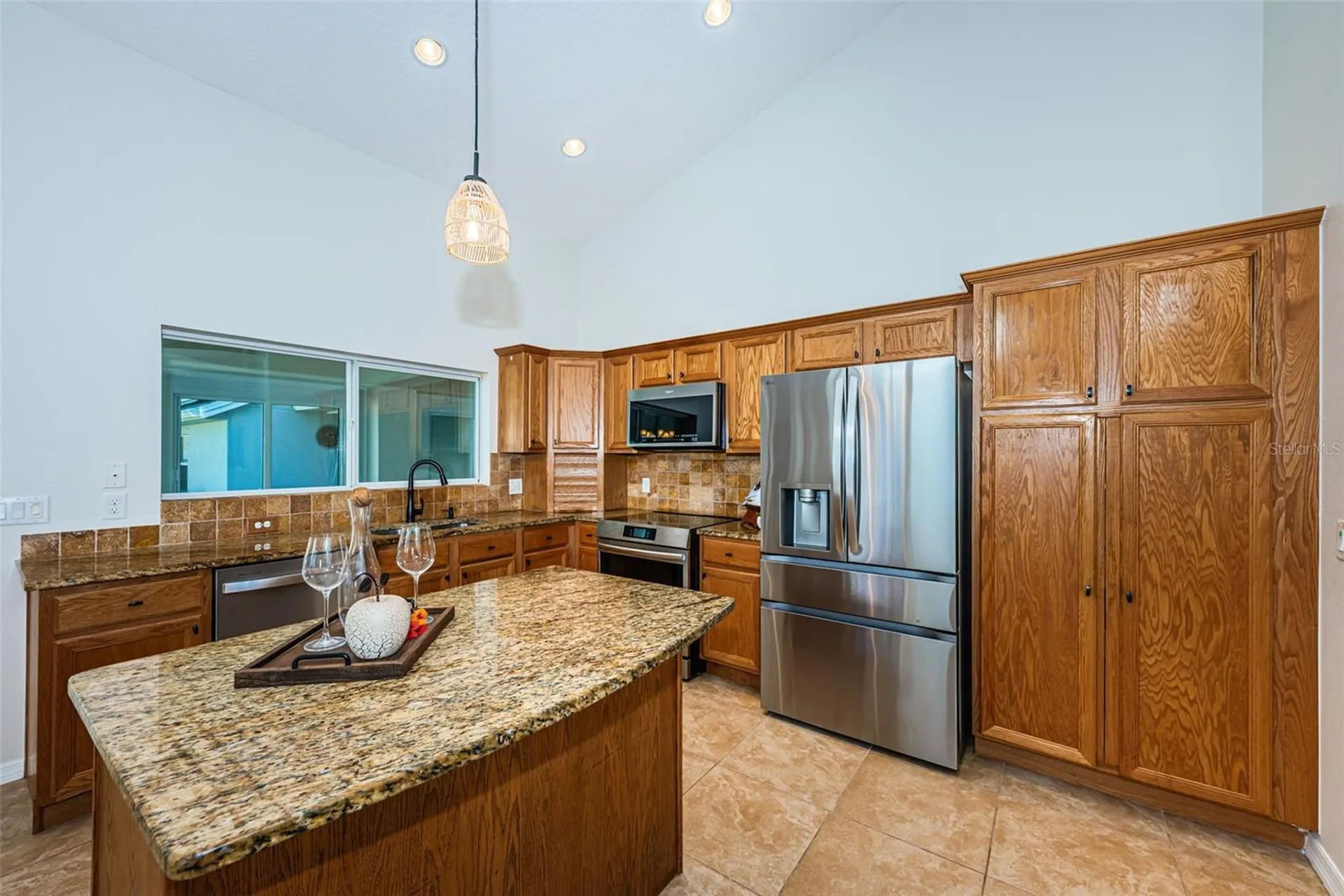 5119 21st Avenue N St Petersburg FL 33710