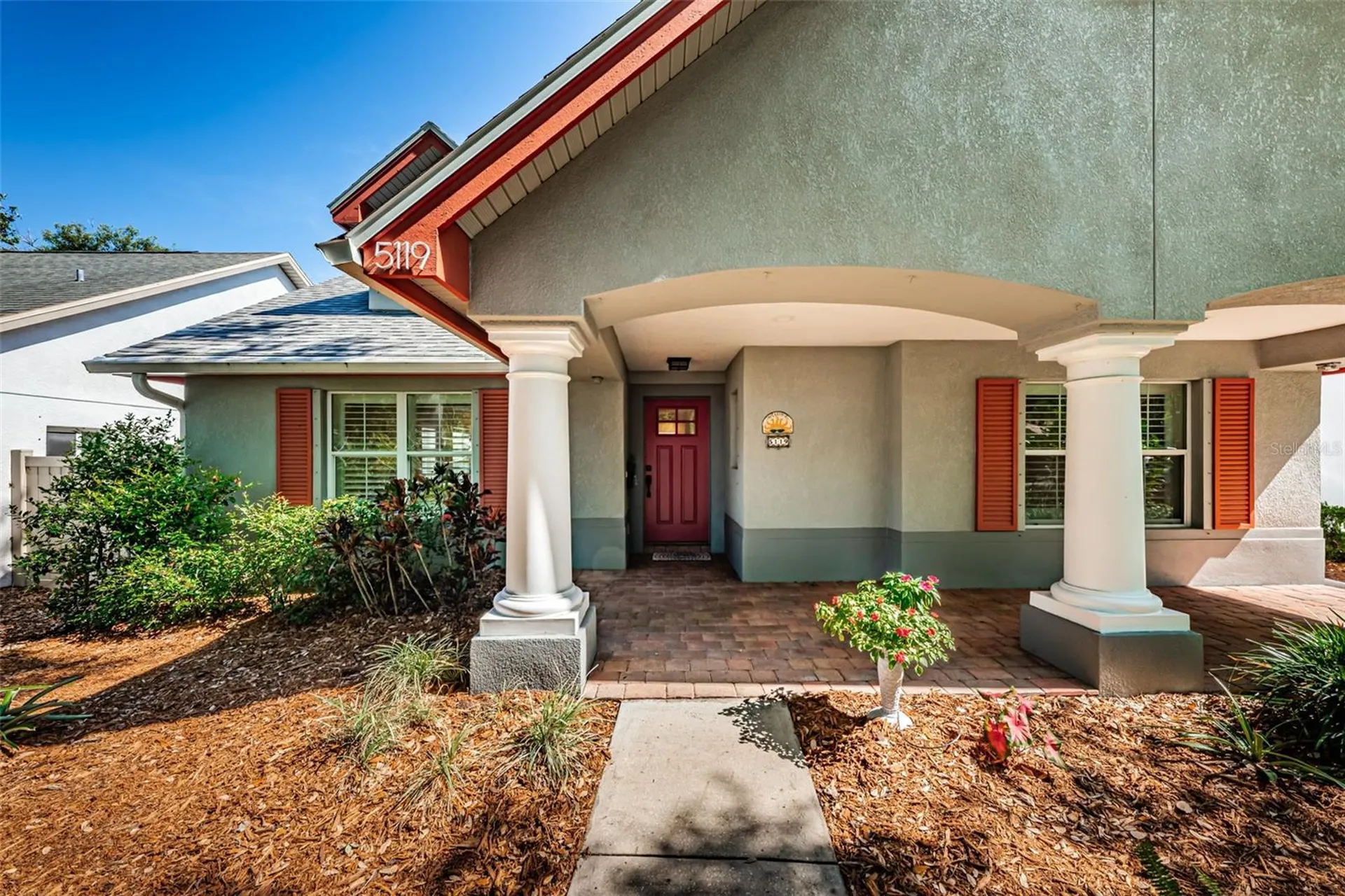 5119 21st Avenue N St Petersburg FL 33710