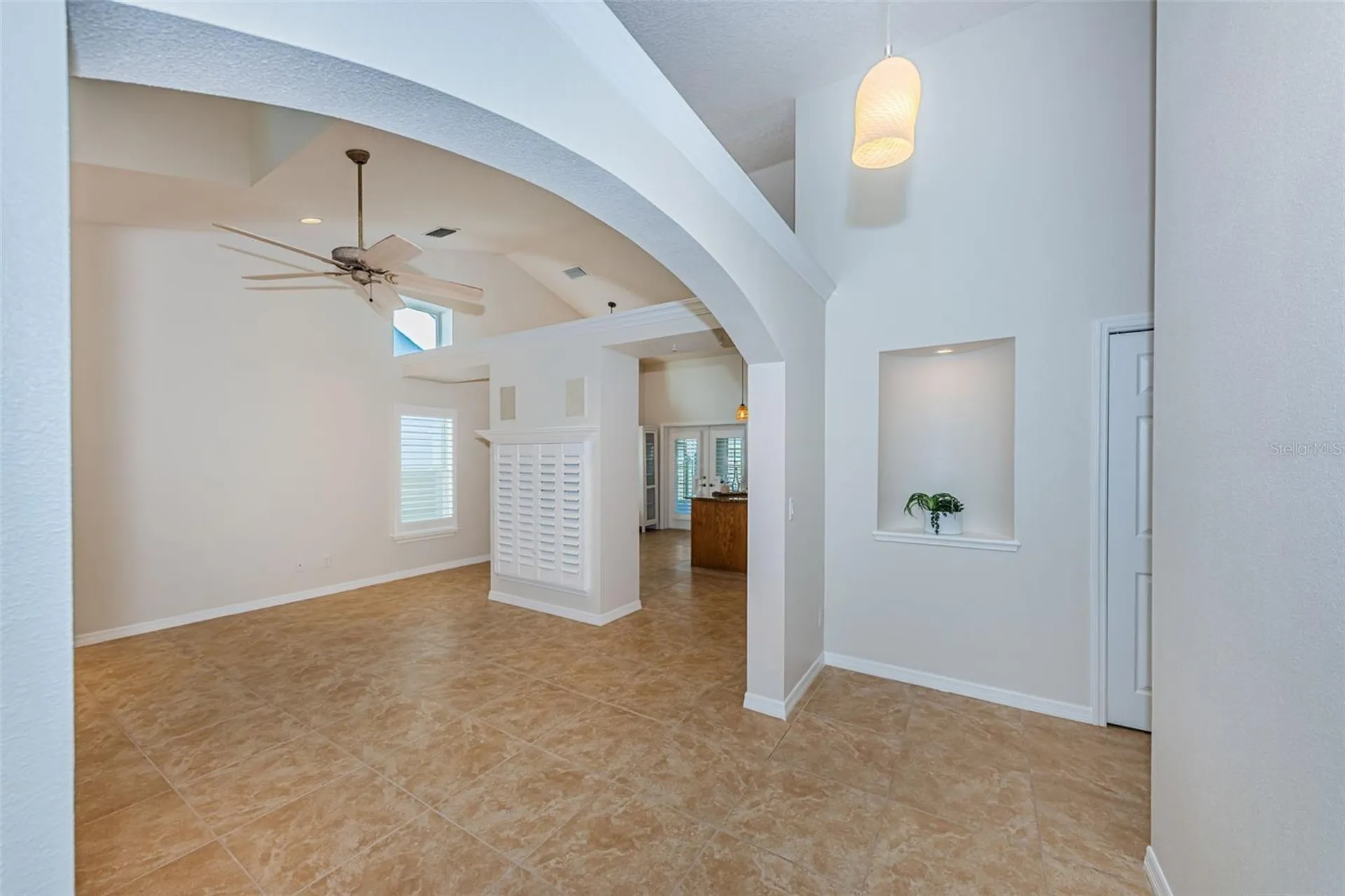 5119 21st Avenue N St Petersburg FL 33710