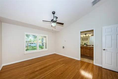 5119 21st Avenue N St Petersburg FL 33710