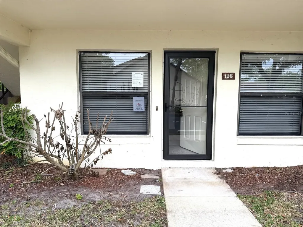 112 Lacosta Lane Daytona Beach FL 32114