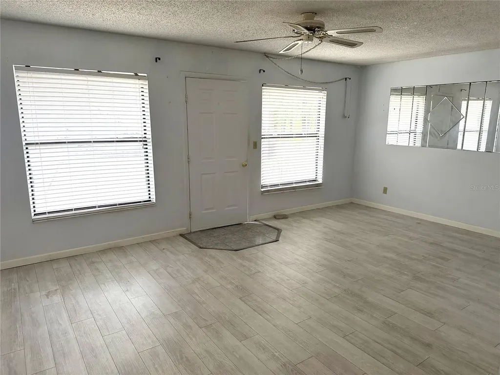 112 Lacosta Lane Daytona Beach FL 32114