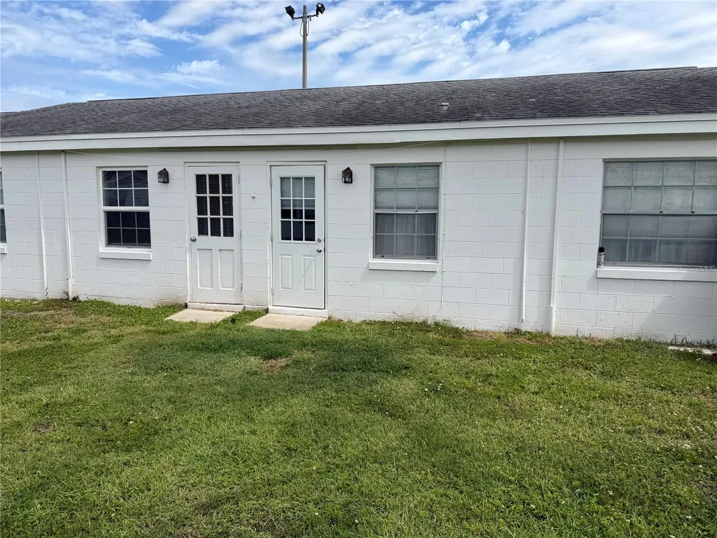 1026 83rd Terrace N St Petersburg FL 33702