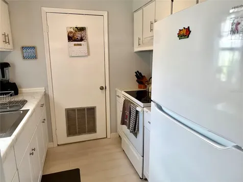 1026 83rd Terrace N St Petersburg FL 33702