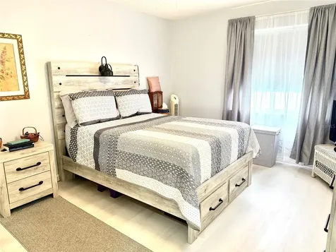 1026 83rd Terrace N St Petersburg FL 33702