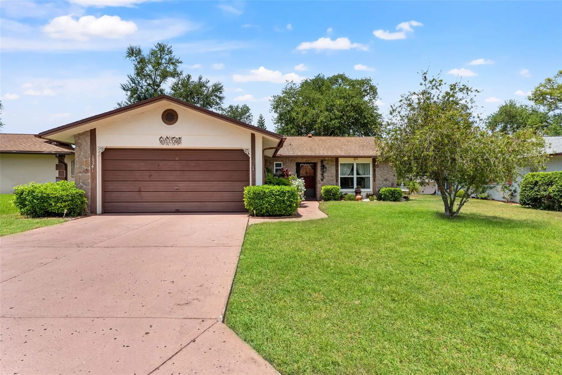 10541 Green Meadow Lane Port Richey FL 34668