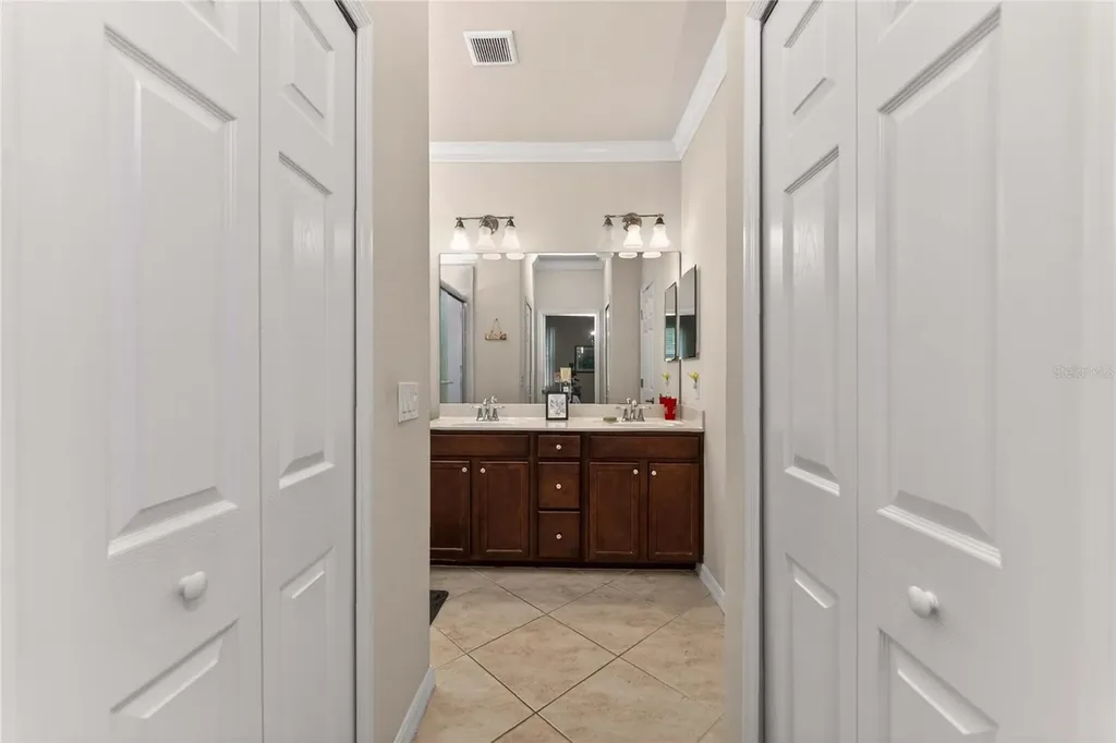 20133 Lagente Circle Venice FL 34293