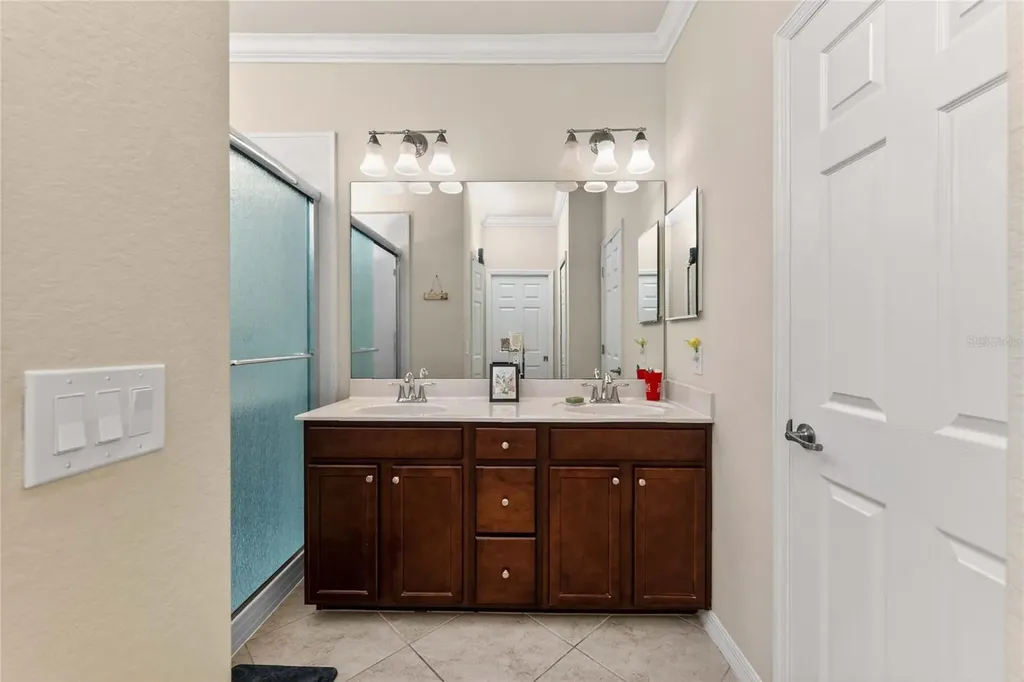 20133 Lagente Circle Venice FL 34293