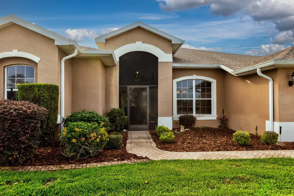 5739 Illumination Lane Leesburg FL 34748