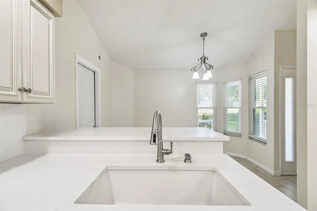 7021 Oregon Chickadee Road Weeki Wachee FL 34613