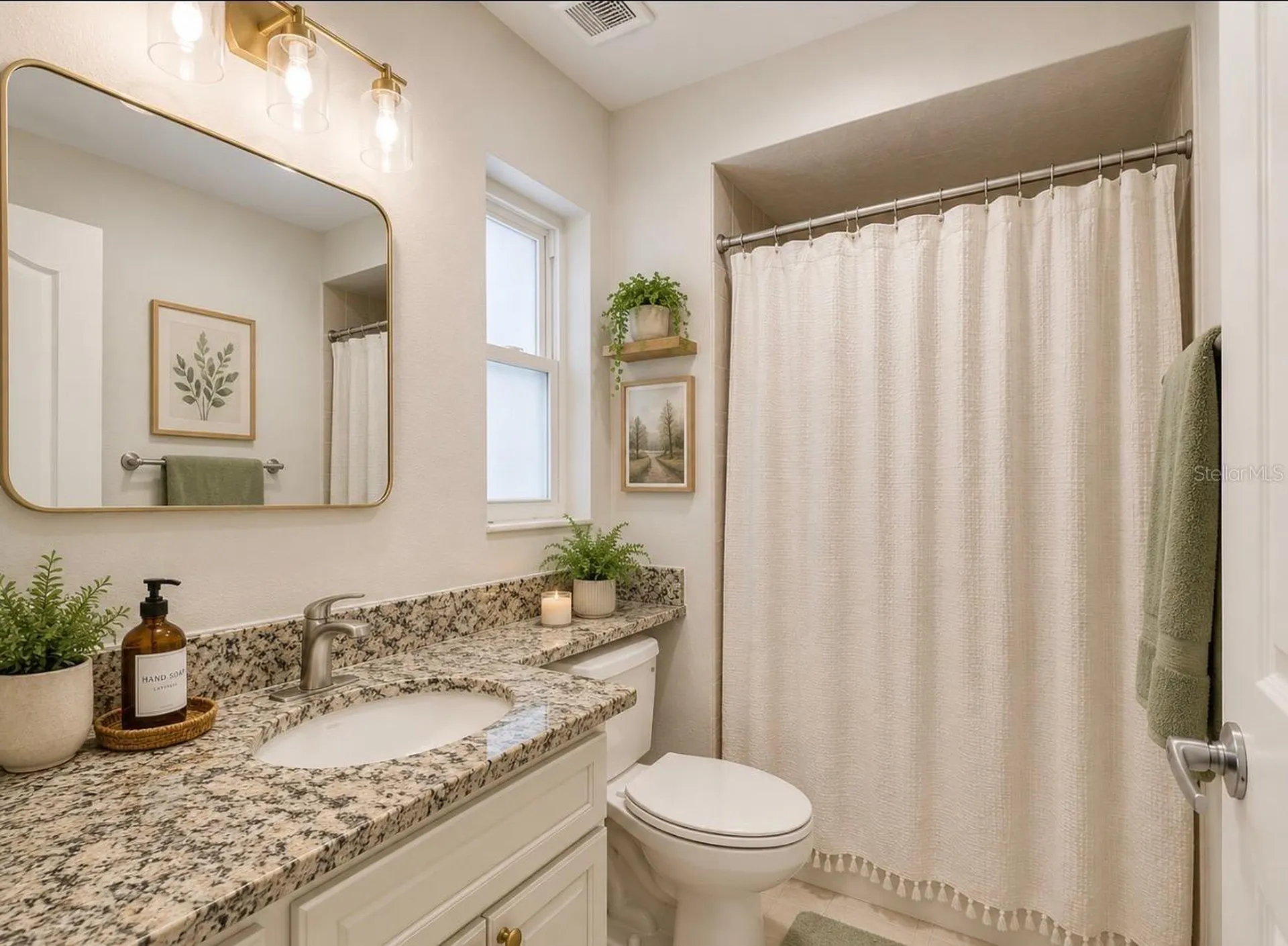 7021 Oregon Chickadee Road Weeki Wachee FL 34613