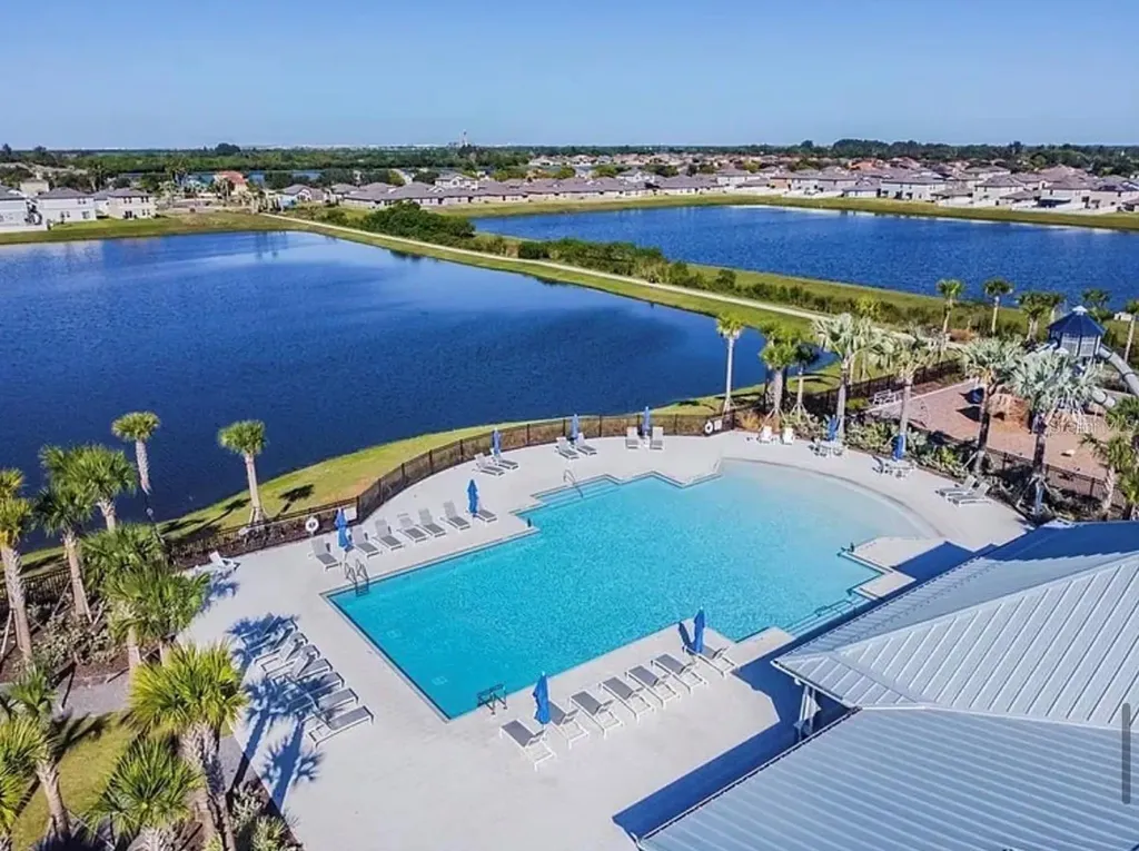 649 Sunlit Coral Street Ruskin FL 33570