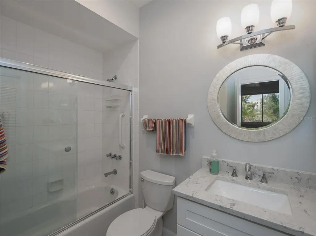 2013 Harbour Links Drive Longboat Key FL 34228