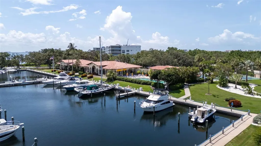 2013 Harbour Links Drive Longboat Key FL 34228