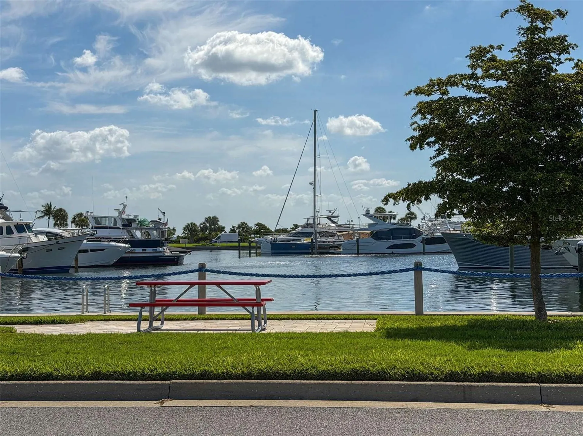 2013 Harbour Links Drive Longboat Key FL 34228