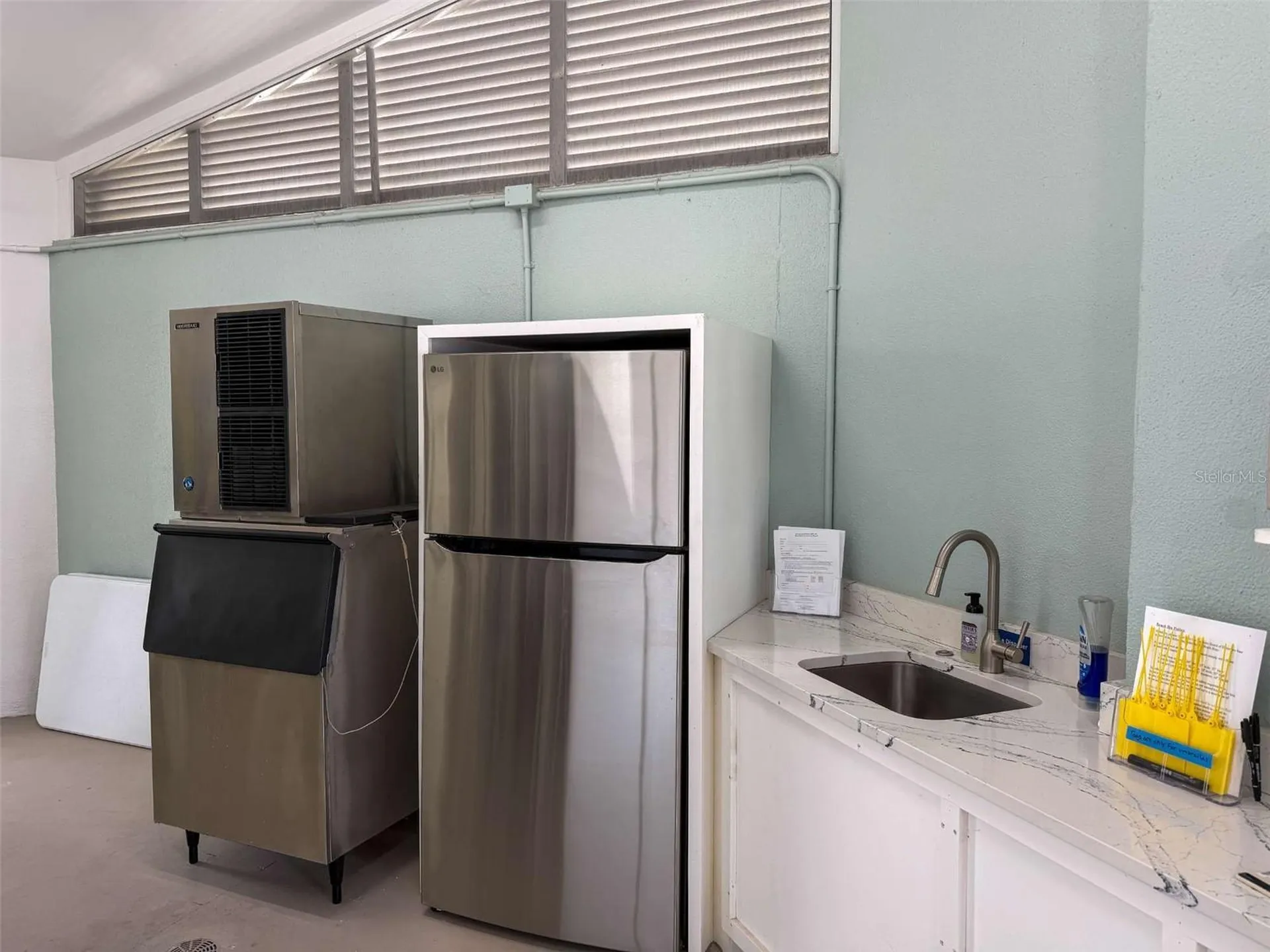 2013 Harbour Links Drive Longboat Key FL 34228