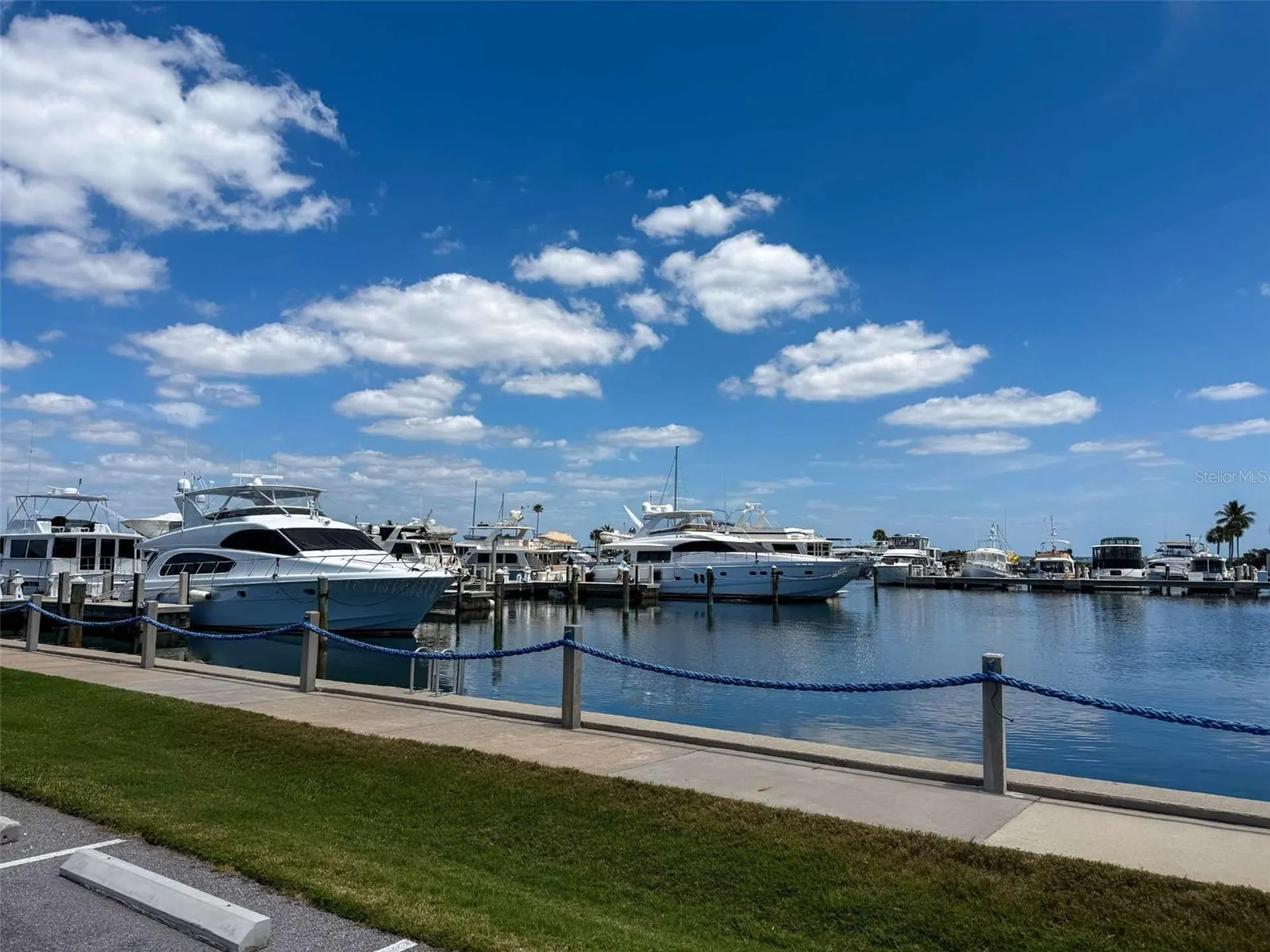 2013 Harbour Links Drive Longboat Key FL 34228