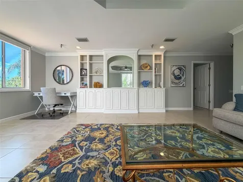 2013 Harbour Links Drive Longboat Key FL 34228