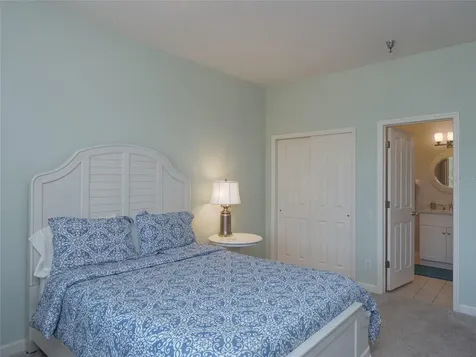 2013 Harbour Links Drive Longboat Key FL 34228