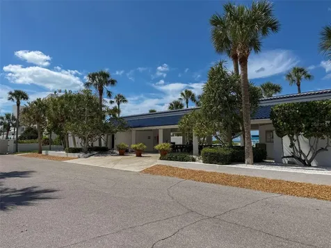 2013 Harbour Links Drive Longboat Key FL 34228