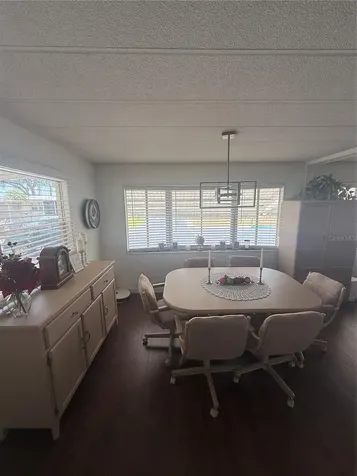 7880 54th Avenue N St Petersburg FL 33709