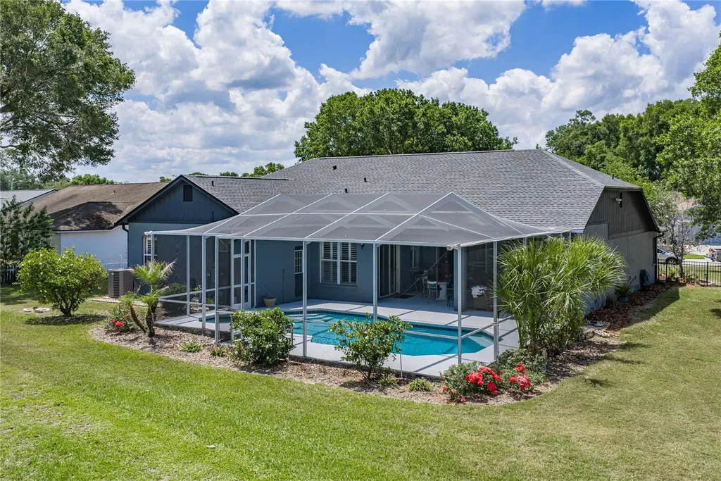 2624 Crestfield Drive Valrico FL 33596