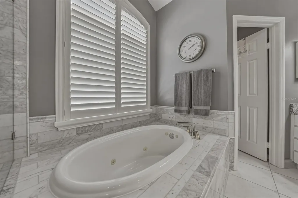 2624 Crestfield Drive Valrico FL 33596