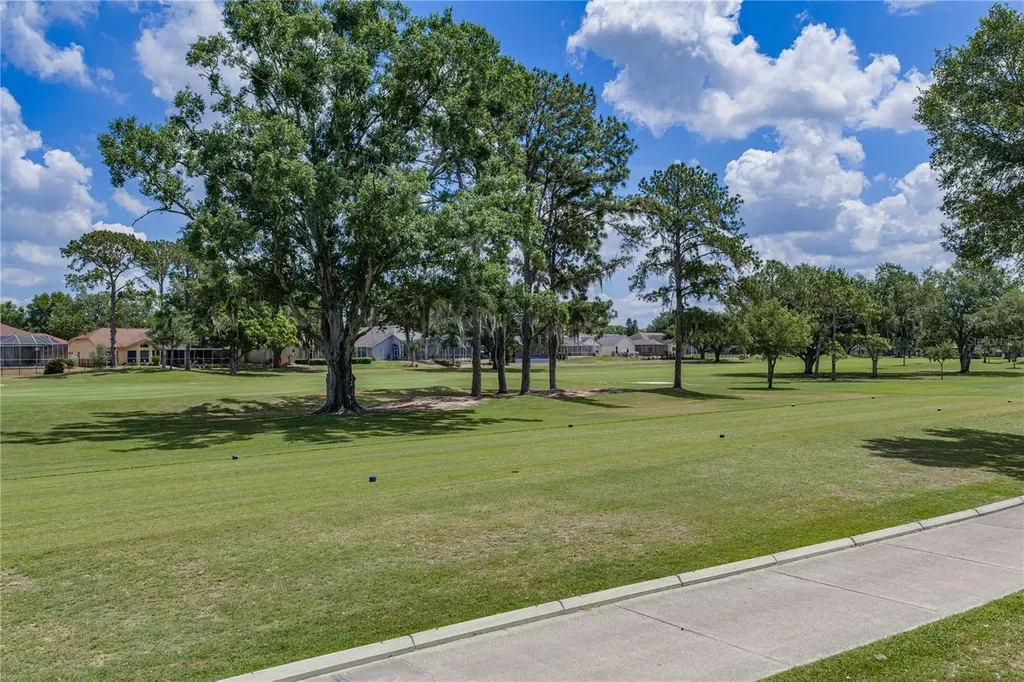 2624 Crestfield Drive Valrico FL 33596