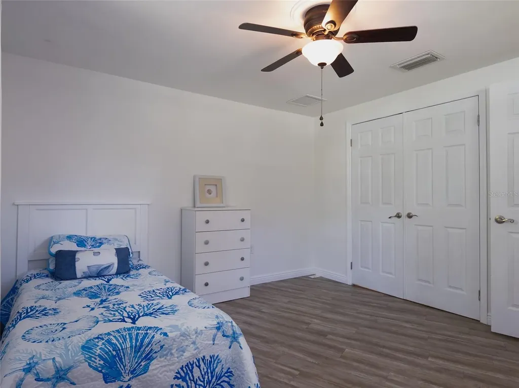 3140 Bay Shore Road Sarasota FL 34234