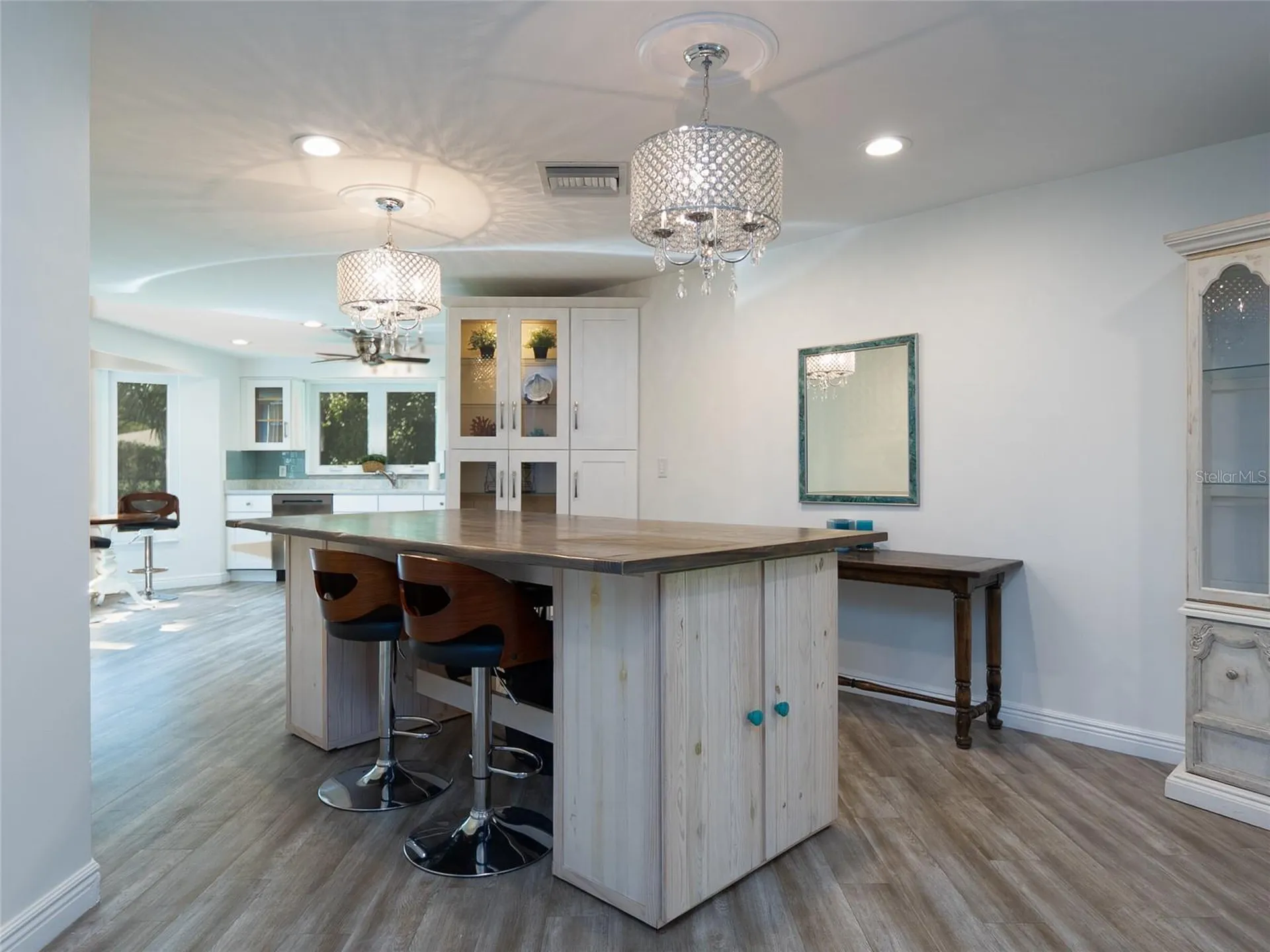 3140 Bay Shore Road Sarasota FL 34234