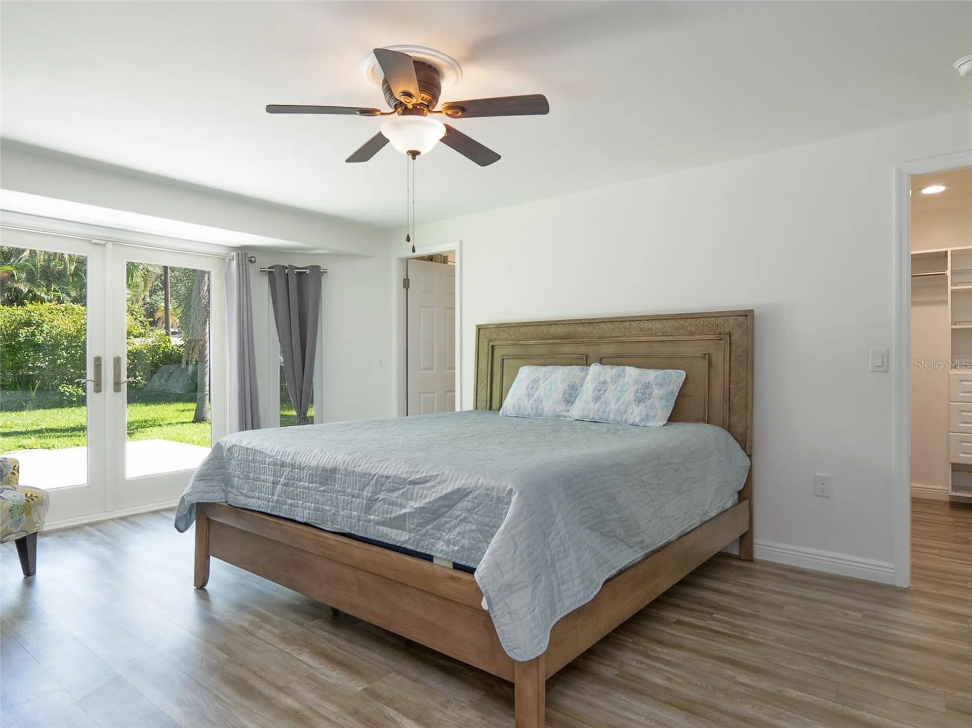 3140 Bay Shore Road Sarasota FL 34234