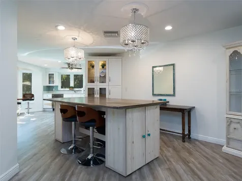 3140 Bay Shore Road Sarasota FL 34234