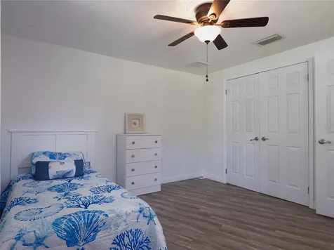3140 Bay Shore Road Sarasota FL 34234