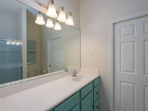 4103 61st Avenue E Bradenton FL 34203