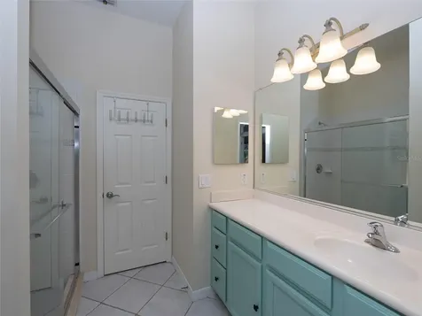4103 61st Avenue E Bradenton FL 34203