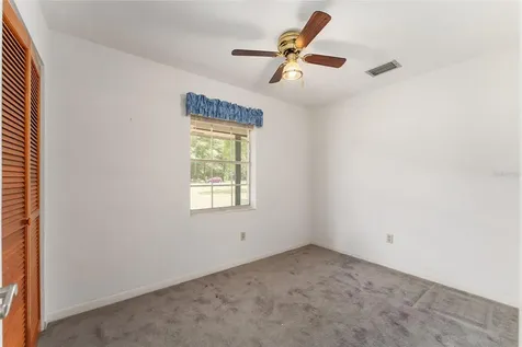 415 SE Adams Street High Springs FL 32643