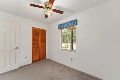415 SE Adams Street High Springs FL 32643