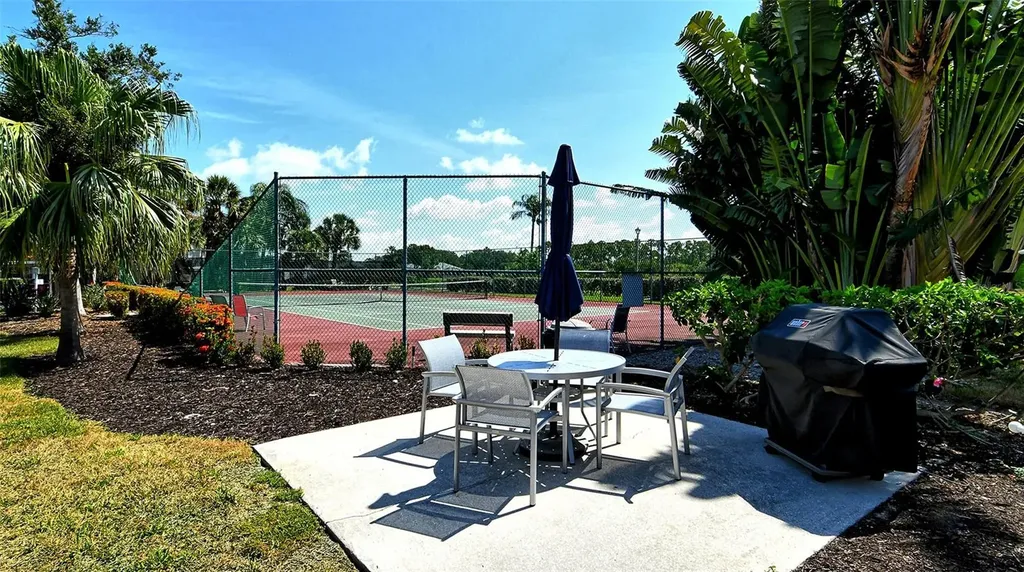 9330 Clubside Circle Sarasota FL 34238