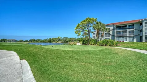 9330 Clubside Circle Sarasota FL 34238