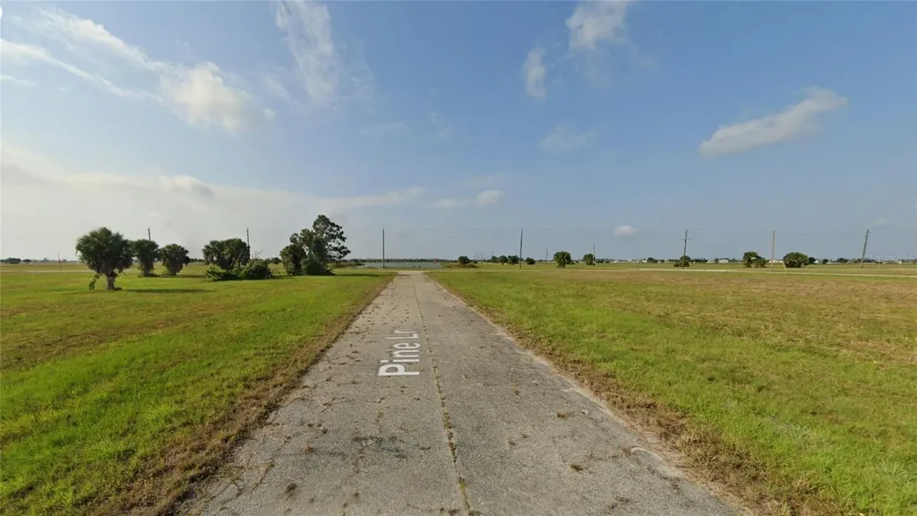 10 Pine Lane Placida FL 33946
