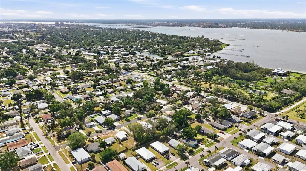 1007 26th Avenue W Palmetto FL 34221