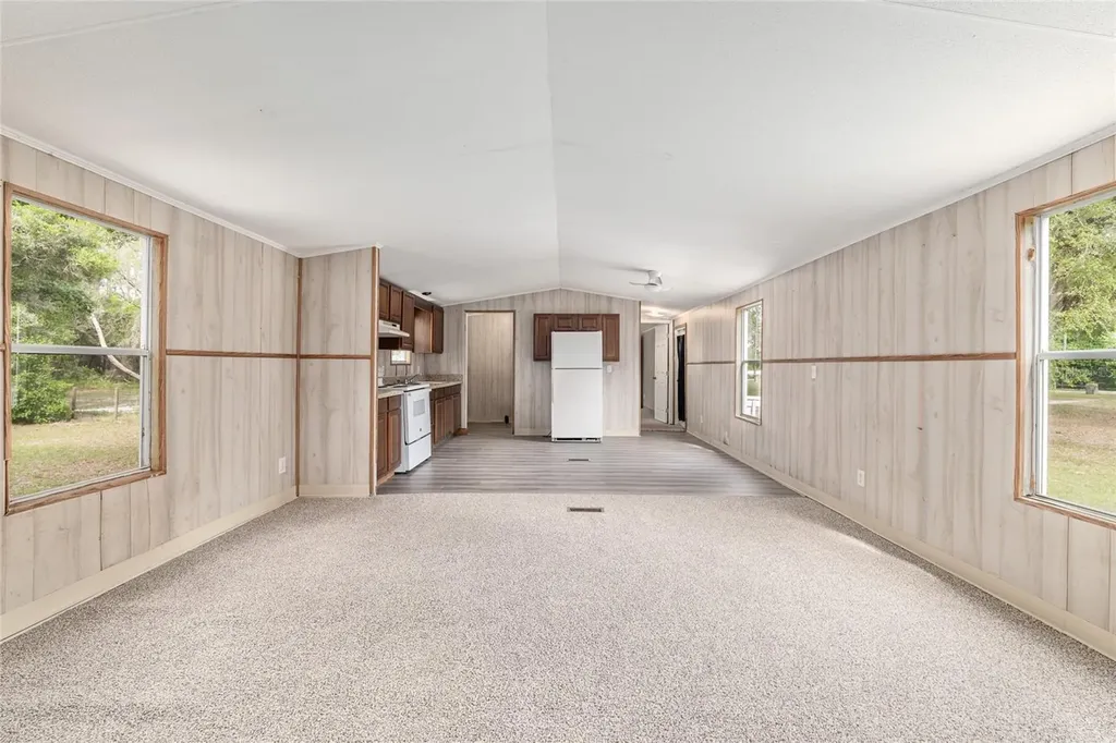 8535 SW 155th Street Dunnellon FL 34432
