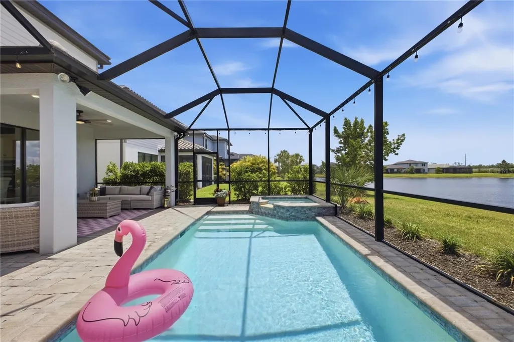 16306 Pine Mist Drive Bradenton FL 34211