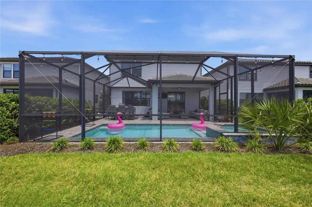 16306 Pine Mist Drive Bradenton FL 34211