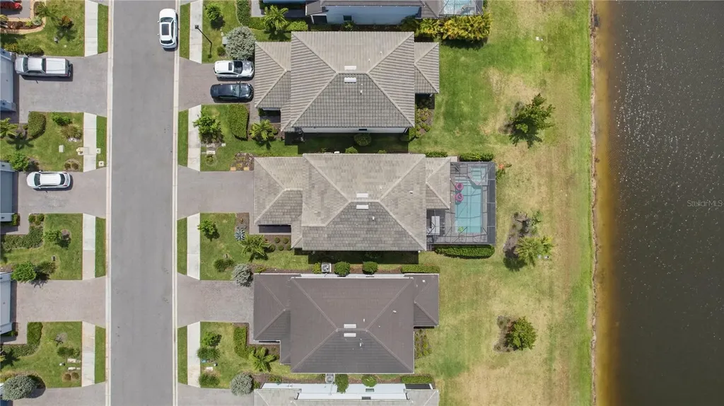 16306 Pine Mist Drive Bradenton FL 34211