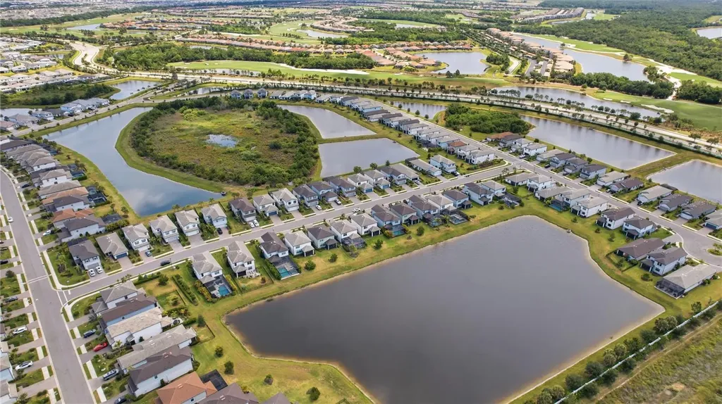 16306 Pine Mist Drive Bradenton FL 34211